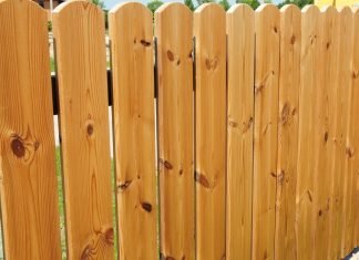 Garden Fence Installation And Repair {towns(town)}